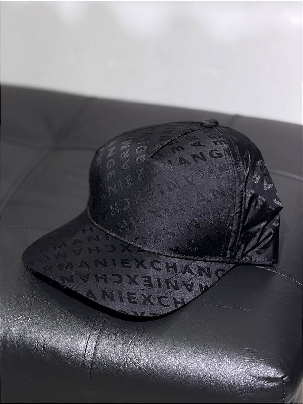 BONÉ ARMANI EXCHANGE MONOGRAM- PRETO