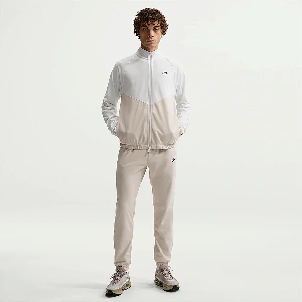 Conjunto nike sportwear bco+bege - IF1623-104