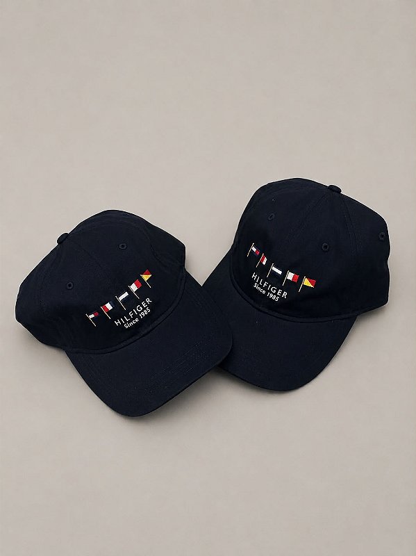 BONÉ TOMMY HILFIGER BANDEIRINHA  SINCE 1985- AZUL MARINHO
