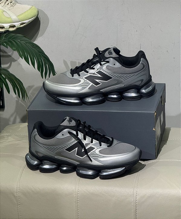 Tenis New balance 2000 Abzorb Unissex - cinza + Preto