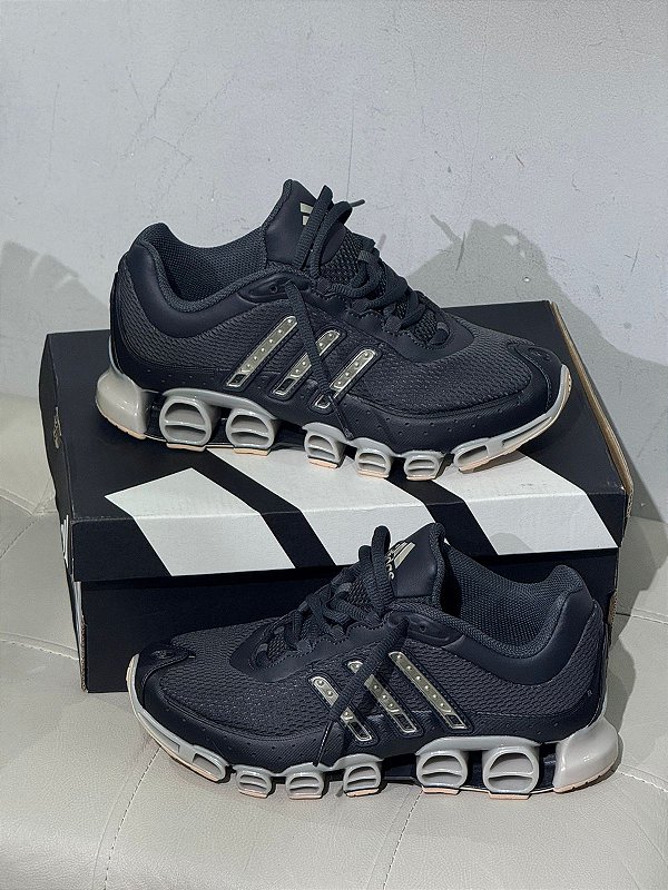 TENIS ADIDAS MEGARIDE- PRETO E BEGE