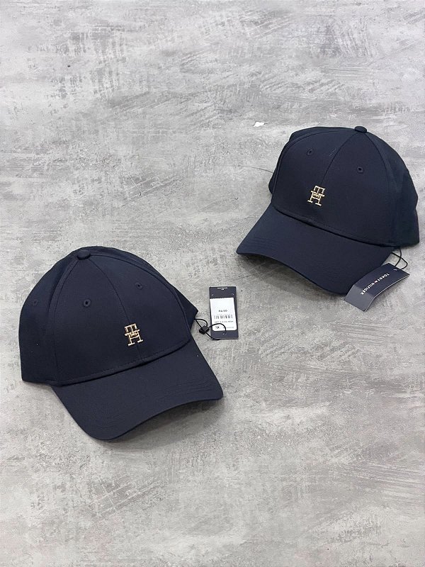BONÉ TOMMY HILFIGER TH DOURADO- AZUL MARINHO