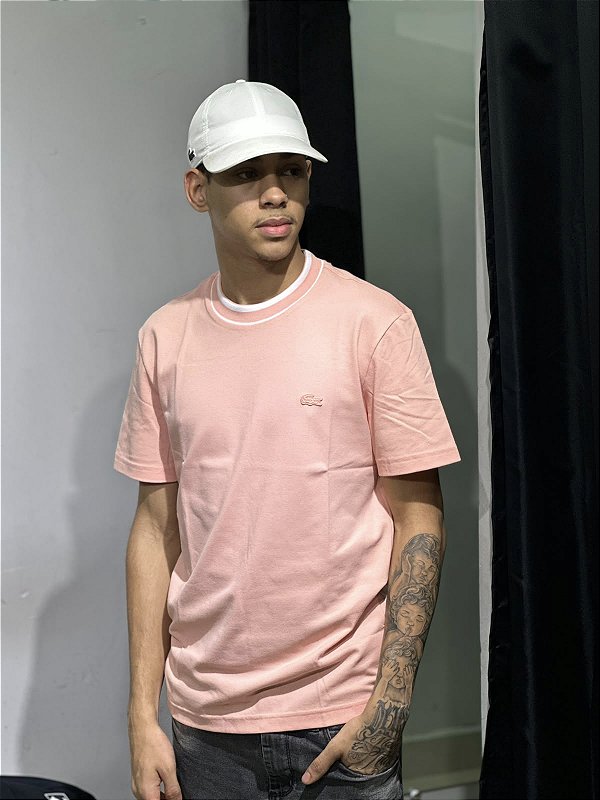 CAMISETA LACOSTE PARIS REGULAR FIT- SALMÃO