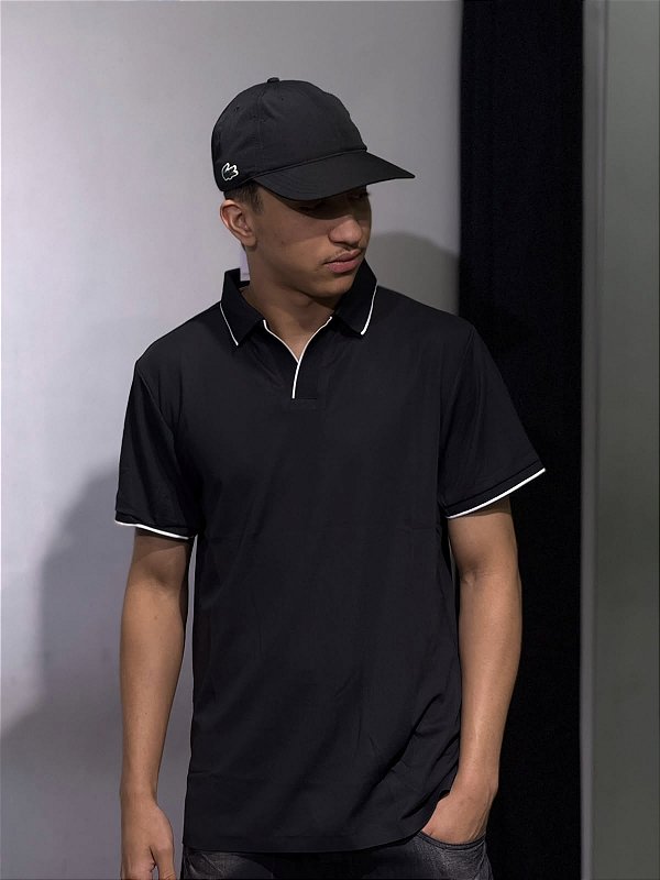 Camisa polo poliamida preta risca gola branco - 7901