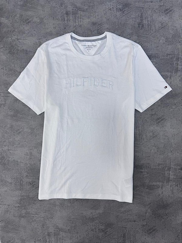 CAMISETA TOMMY BASIC LETREIRO