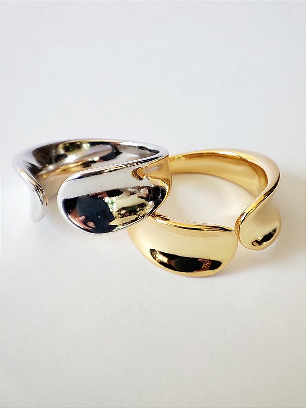 Anel liso com design contemporâneo anatômico - Monise