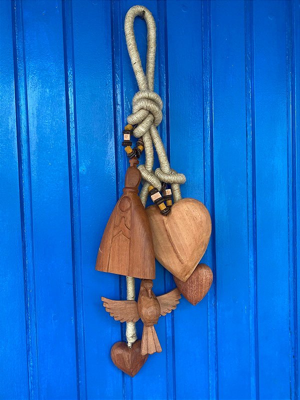 Colar de Mesa e Parede Penca Divino, Aparecida e Corações (60cm)