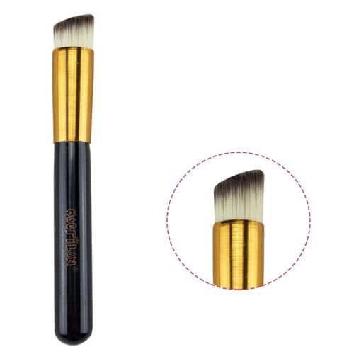 PINCEL PARA BASE KABUKI CHANFRADO G121 MACRILAN