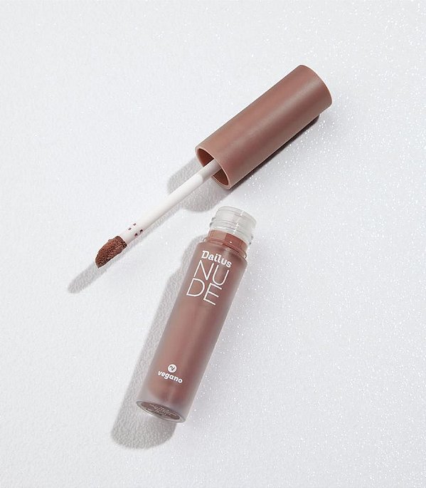 BATOM LIQUIDO MATTE cor 3 FAÇO MINHAS REGRAS NUDE - DAILUS