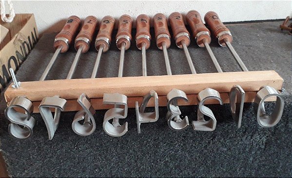 JOGO DE NÚMEROS REDONDO 5 E 6CM