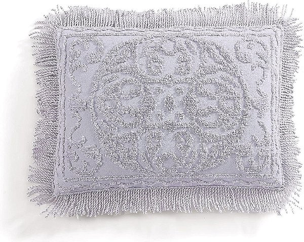 Beatrice Home Fashions Medallion Chenille, King Sham, Lavanda