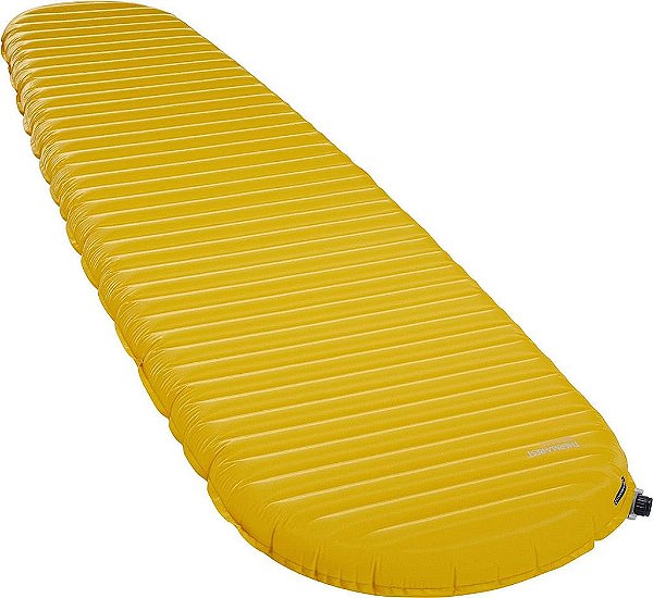 Therm-a-Rest NeoAir Xlite NXT - Colchonete Ultraleve para Acampamento e Mochila, Solar Flare, Regular Wide