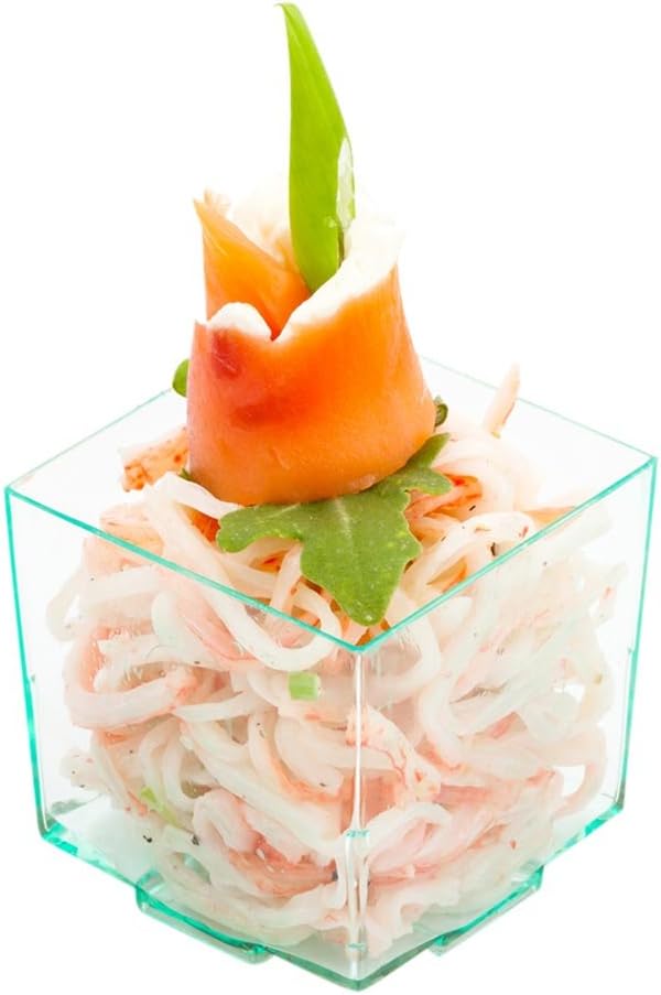 Copos para Sobremesa de 3 Onças da Restaurantware, 100 Copos Quadrados Pequenos para Aperitivos - Descartáveis, Quadrado, Copos de Parfait de Plástico Verde Mar, Sirva Pudins, Lanches ou Amo