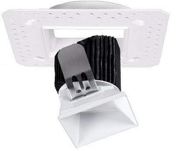 Iluminação de parede quadrada Aether com motor de luz invisível e LED, feixe assimétrico, preto.