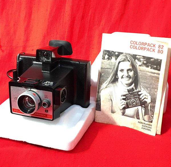 Câmera Polaroid Clolorpack 80 - VINTAGE - Cor preta e prata com manual