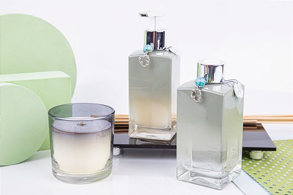 Kit Difusor de Aroma, Sabonete Líquido, Vela Aromática e Bandeja