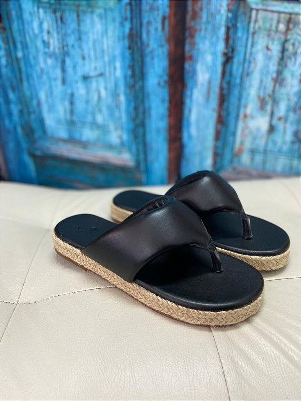 Chinelo Ana Jullian Flatform Preto