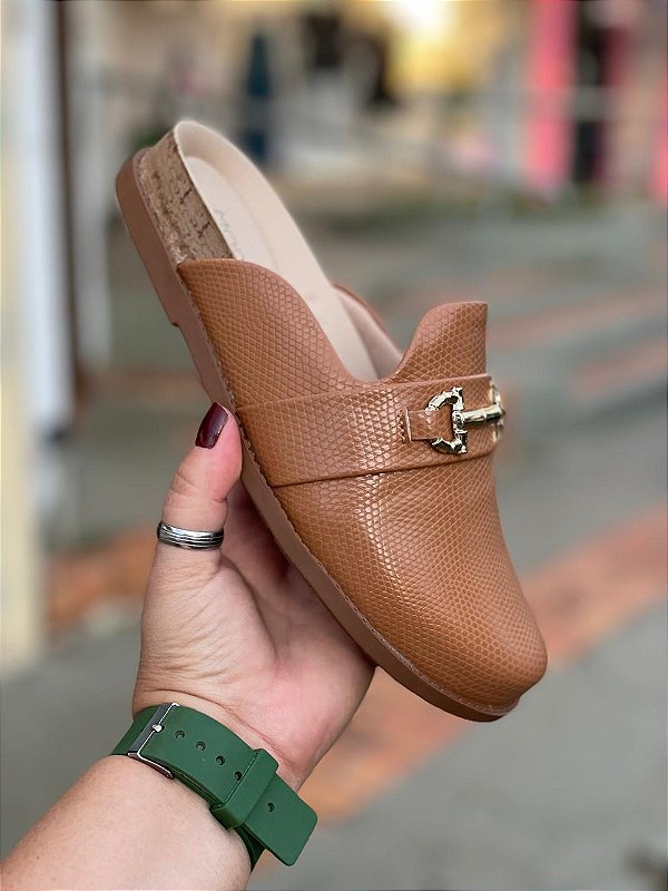 Mule Modare Confort Caramelo