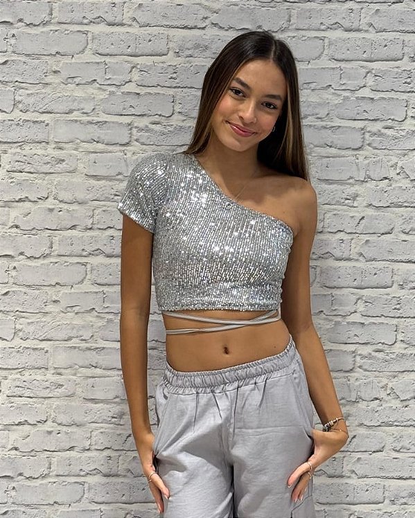 Top Meio Ombro Paetê