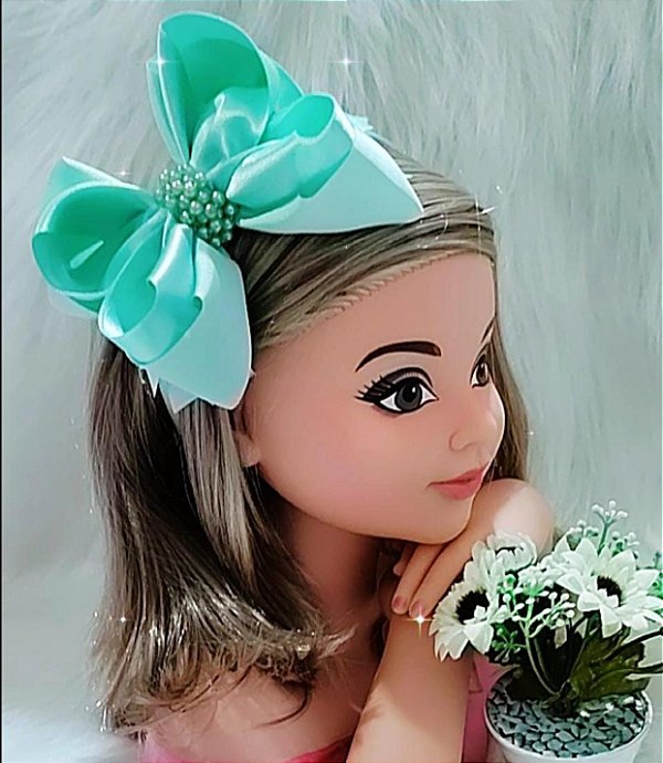 Tiara Verde Claro Laço Miolo de Pérolas