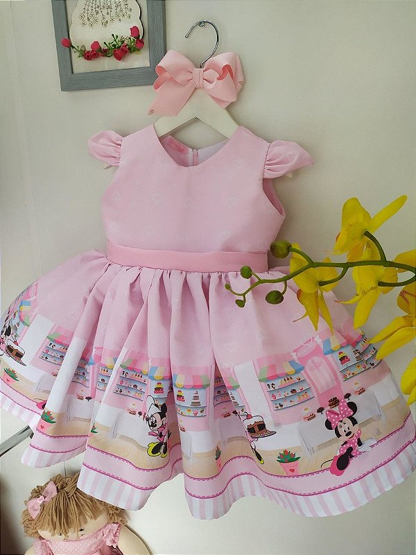 Vestido Minnie Confeiteira Corações Busto Infantil Luxo Festa