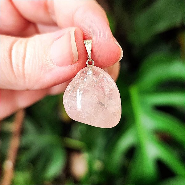 Pingente de Quartzo Rosa Rolado - Amor, Perdão e Equilíbrio