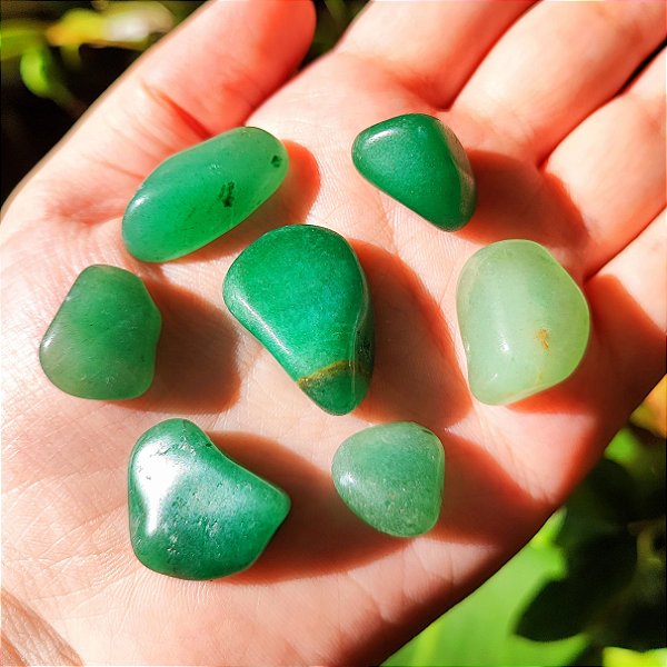 Quartzo Verde Rolado Pequeno - Kit com 7 - Cura e Equilíbrio