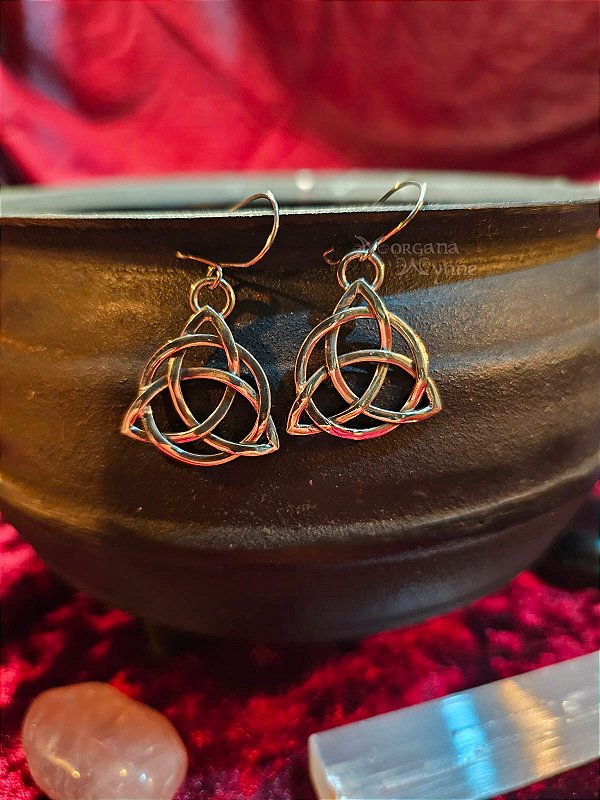 Brinco Triquetra
