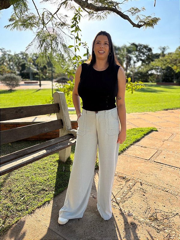 Blusa com Botão Falso