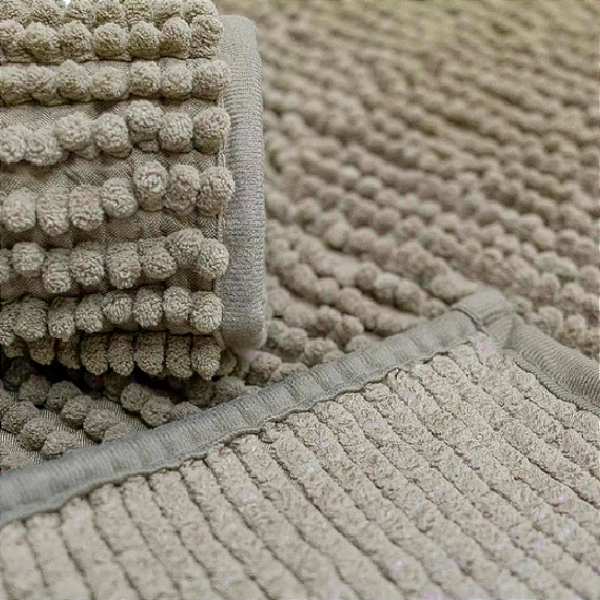 Tapete Antiderrapante - Bege Escuro - 40cm x 60cm - Tiradentes Têxtil - Sua  melhor opção em tecidos online