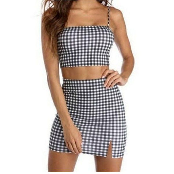Conjunto Feminino Saia e Cropped Xadrez