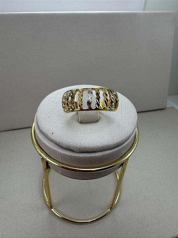 ANEL 3 CORES DETALHES VAZADOS