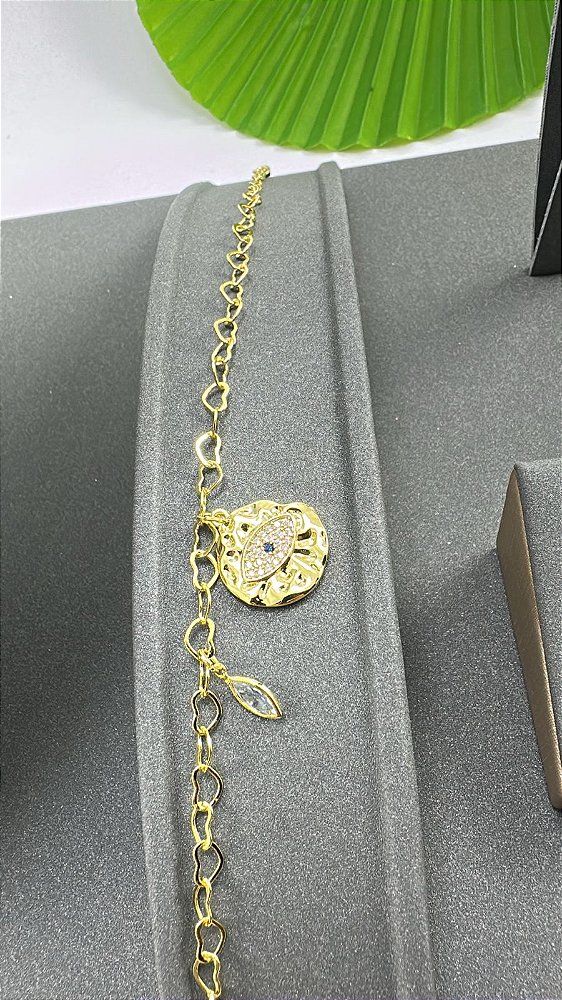 PULSEIRA COM PINGENTE OLHO CRAVEJADO
