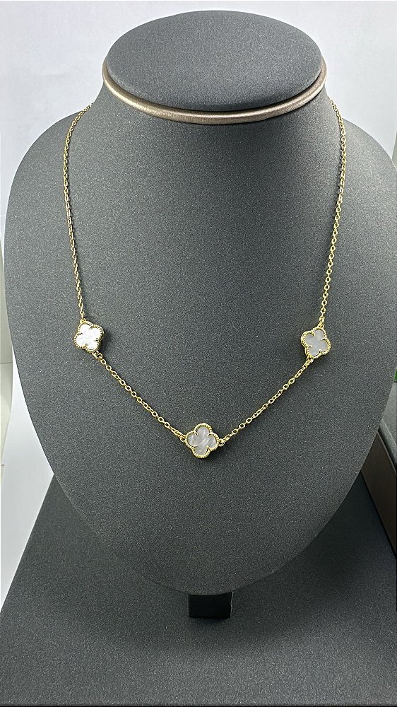 CORRENTE COM TREVOS BLOGUEIRA