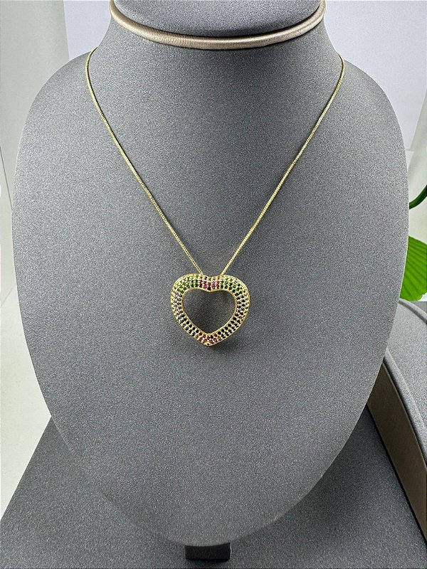 CORRENTE COM PINGENTE CORAÇÃO PEDRAS COLORIDAS