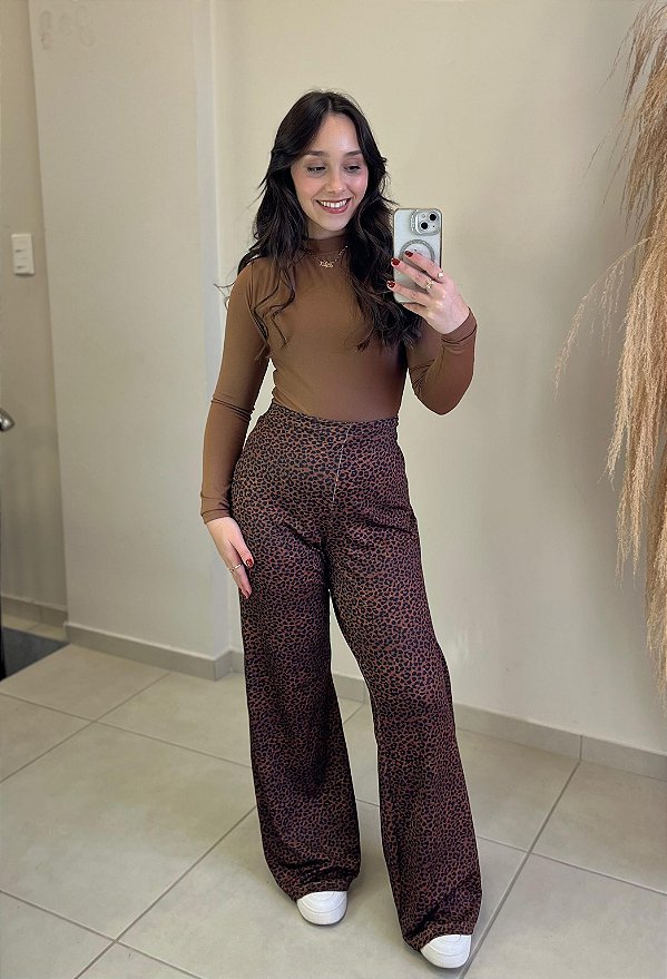 Calça Pantalona Oncinha