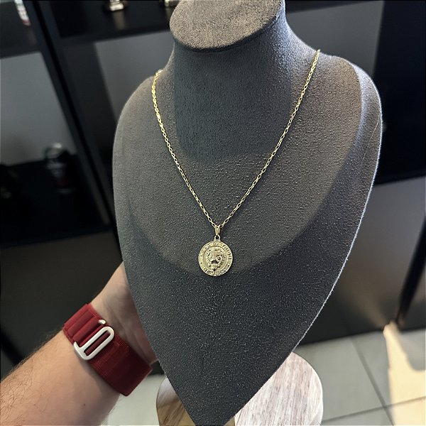 CORRENTE TIJOLINHO( 1.5MM-70Cm) + PINGENTE LEÃO DE JUDÁ - BANHADO A OURO 18K.
