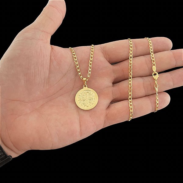 CORRENTE GRUMET (2mm 60 ou 70cm) + PINGENTE MEDALHA SÃO BENTO - BANHADO A OURO 18K.