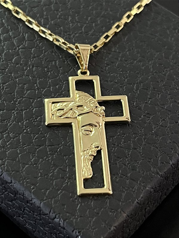 PINGENTE CRUCIFIXO  COM JESUS 3D VAZADO ( 3g- 3x3,5cm)- BANHO DE OURO 18k