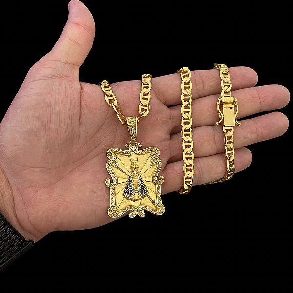 CORRENTE PIASTRINE ( 7mm- 70Cm) + PINGENTE PLACA DETALHADA  NOSSA SENHORA CRAVEJADO - FECHO COM MARCAÇÃO 750 - BANHADO A OURO 18K.