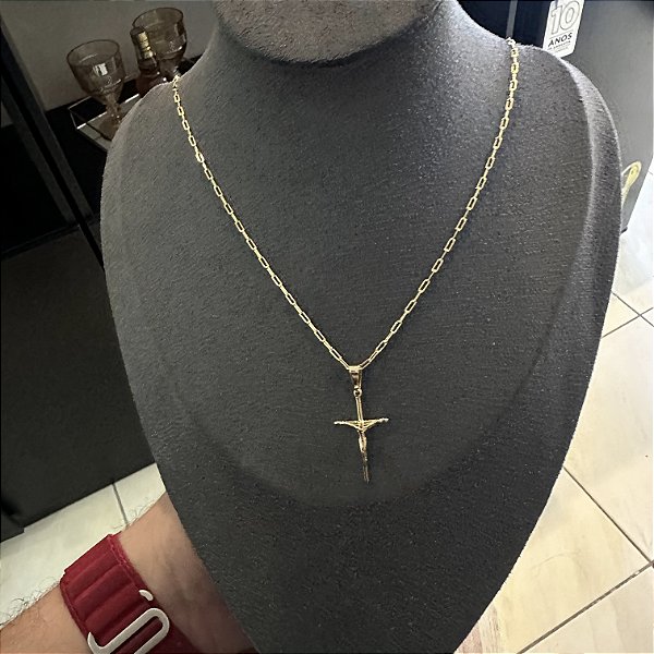 CORRENTE CARTIE (1.5mm- 70/60cm) + PINGENTE CRUCIFIXO    - BANHADO A OURO 18K