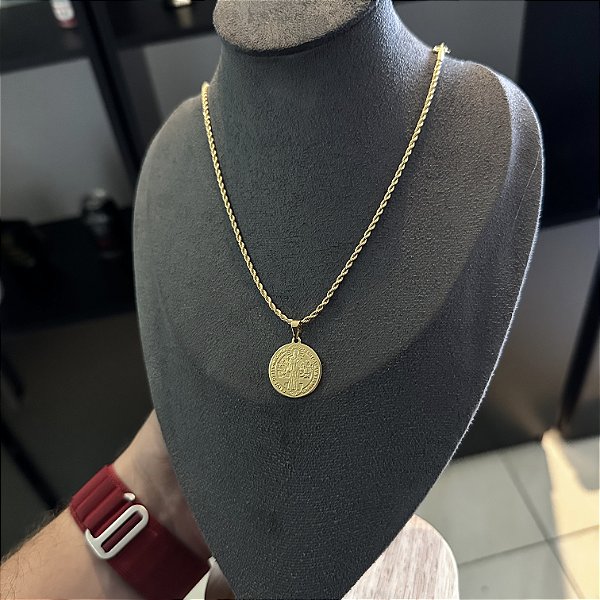 CORRENTE BAIANA (2MM- 70CM) + PINGENTE SÃO BENTO MEDALHA - BANHADO A OURO 18k