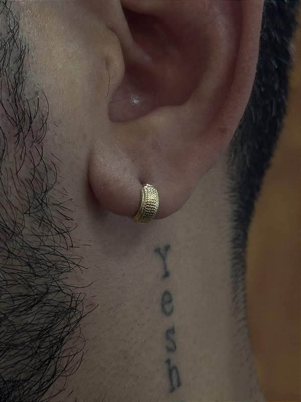 ARGOLA LARGA P - BANHADO A OURO 18K