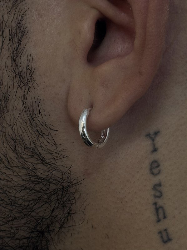 PAR DE BRINCO ARGOLA MACIÇA FINA 17x3mm GG - BANHADO A PRATA 750