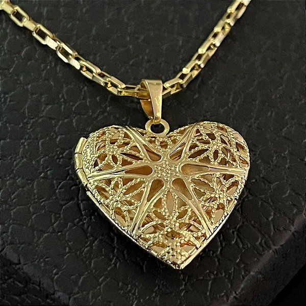 Pingente Relicário Coração Vazado Trabalhado – Banhado a Ouro 18K