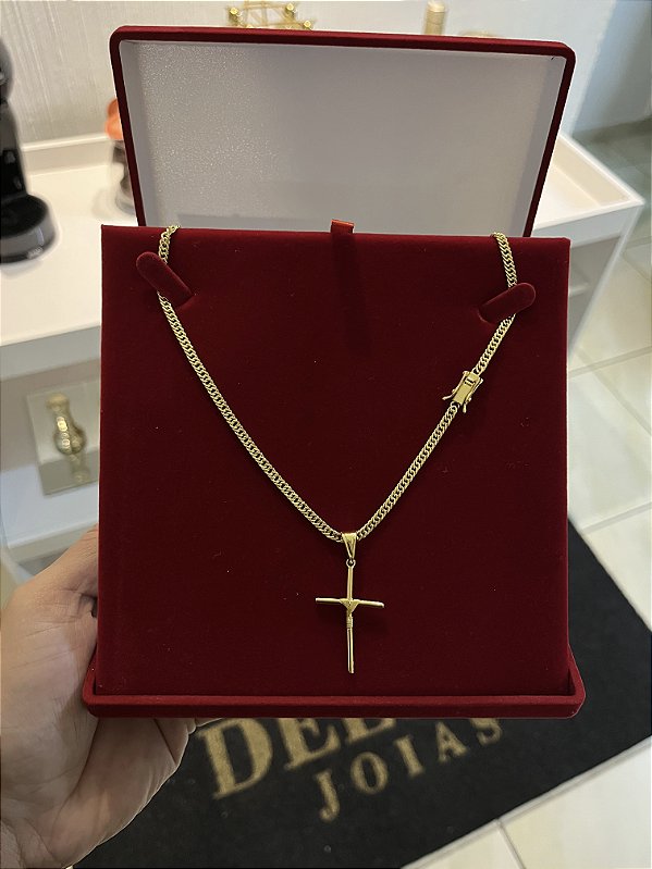 CORRENTE LACRAIA (2MM - 50, 60cm ou 70cm) + PINGENTE CRUZ AMARRADA  - BANHADO A OURO 18k