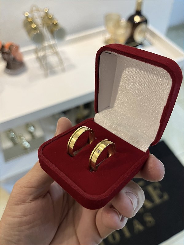 PAR DE ALIANÇA 5mm  COM PEDRA DE ZIRCÔNIA - FEITO DE MOEDA ANTIGA