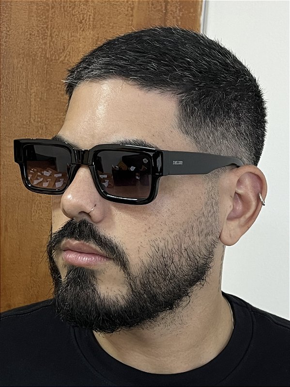 Óculos Deluxe Trindade