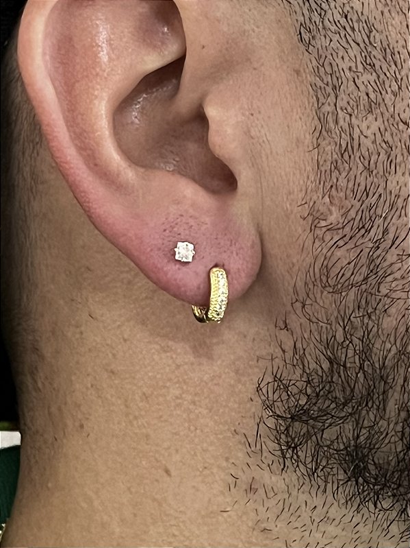 2 PARES DE BRINCOS PONTO DE LUZ E ARGOLA CRAVEJADA EM ZIRCÔNIA  PREMIUM M  -  BANHADO A OURO 18K