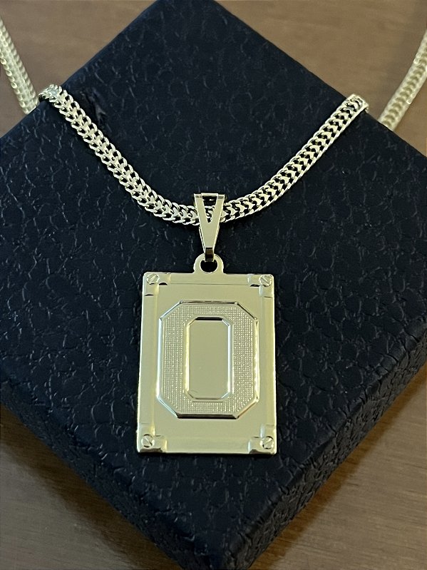 PINGENTE PLACA LETRA O Tamanho (M)( 2g- 3x4cm)  BANHO DE OURO 18K